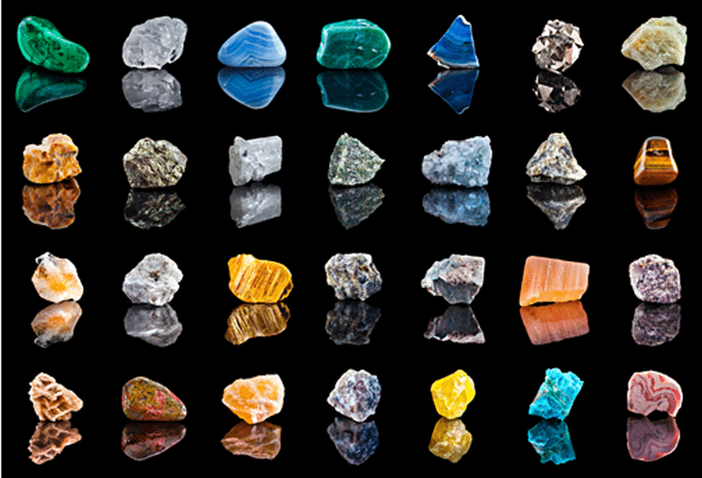 Qu'est-ce qui explique la popularité des cristaux ?