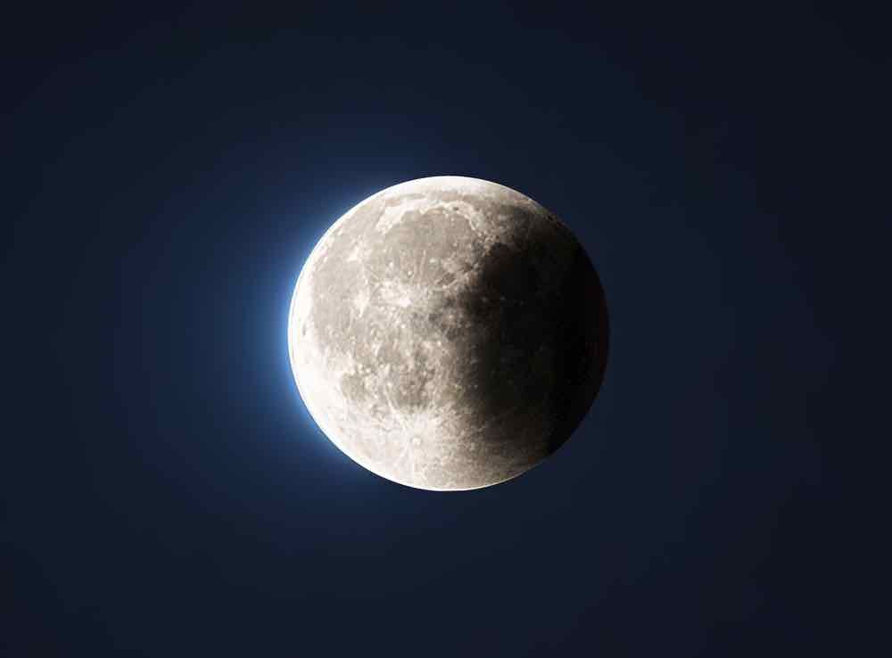 Comment la pleine lune de l'éclipse lunaire de janvier ...